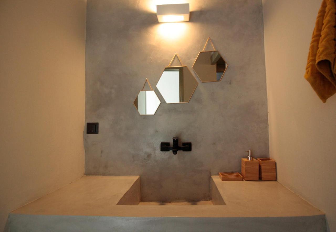 New Guesthouse In Emporios Emporeios  ภายนอก รูปภาพ